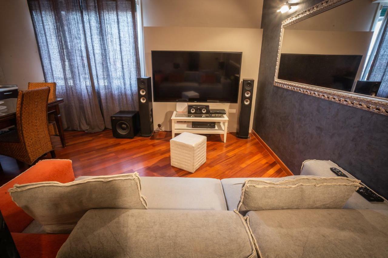 Appartamento Cinematic Modern Flat, 100 Mt Da Ospedale Ravenna Esterno foto